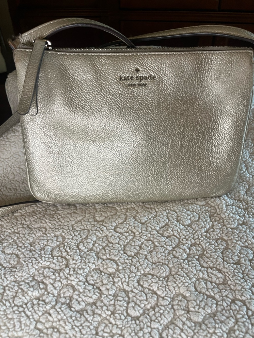 Kate Spade NY Metallic Champagne Crsbdy Bag Triple Compartment Pebbled Leather